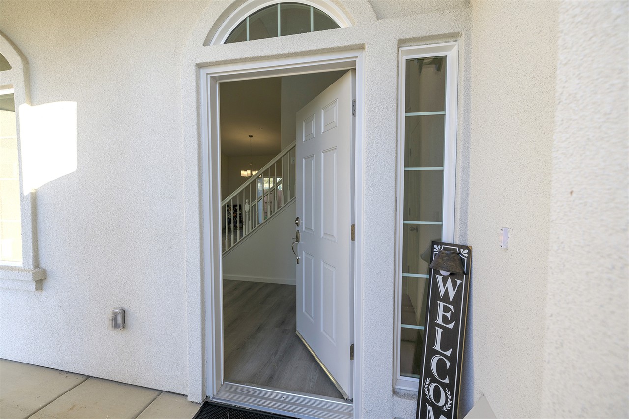 5630 Landon Lane, Riverbank CA 95367