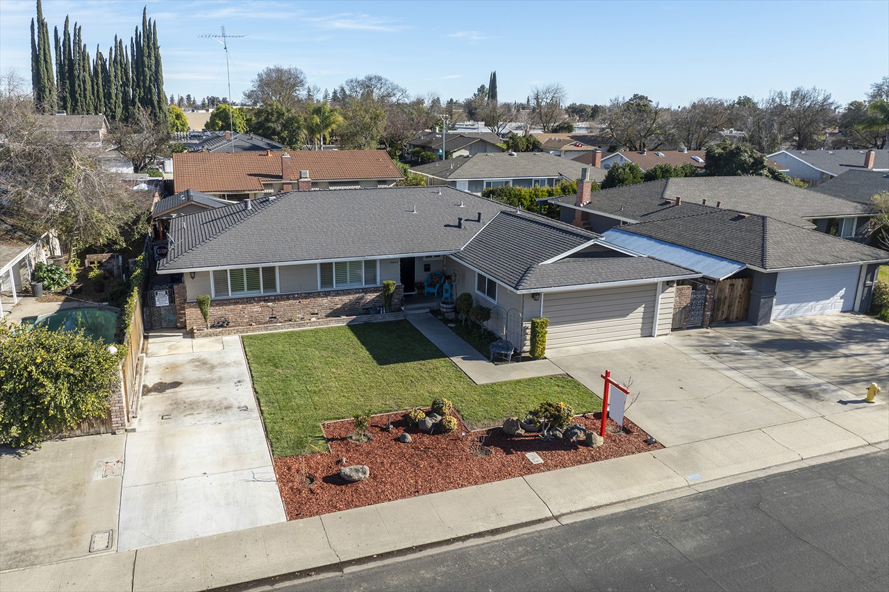 3404 Mark Allen Drive, Modesto, CA  95350
