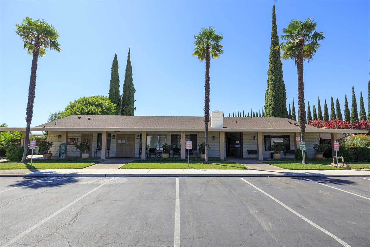 250 E Las Palmas,Space 37 Patterson CA 95363