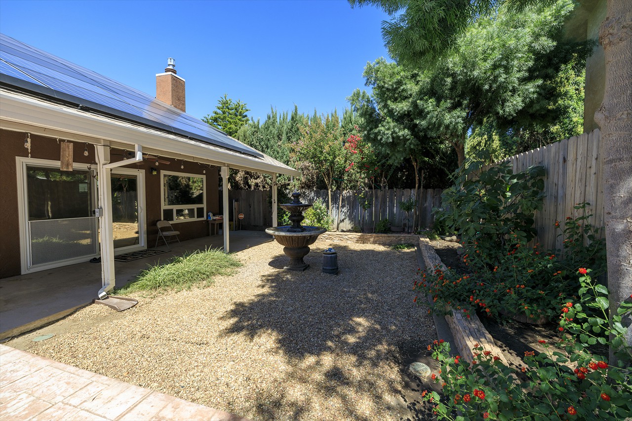 3 Bed 2 Bath 1498 Sq Ft on .1492 Acre $525,000