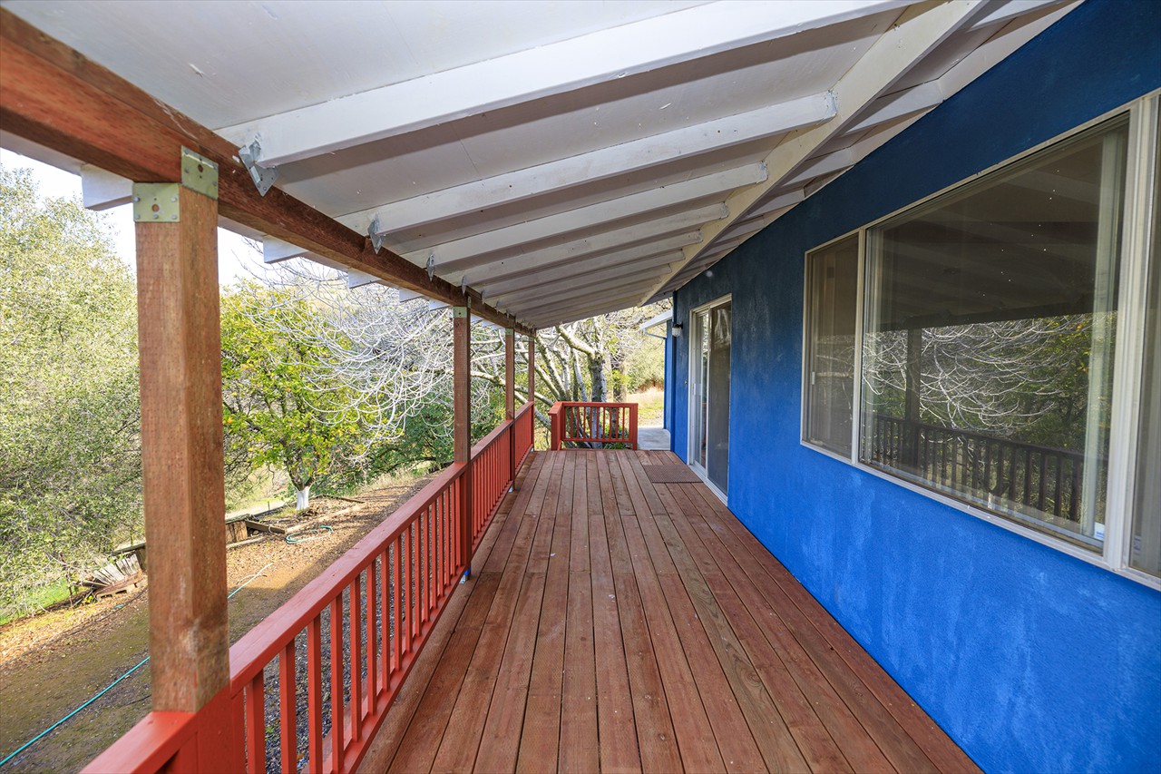 8664 Center Street, Mokolumne Hill, CA 95245