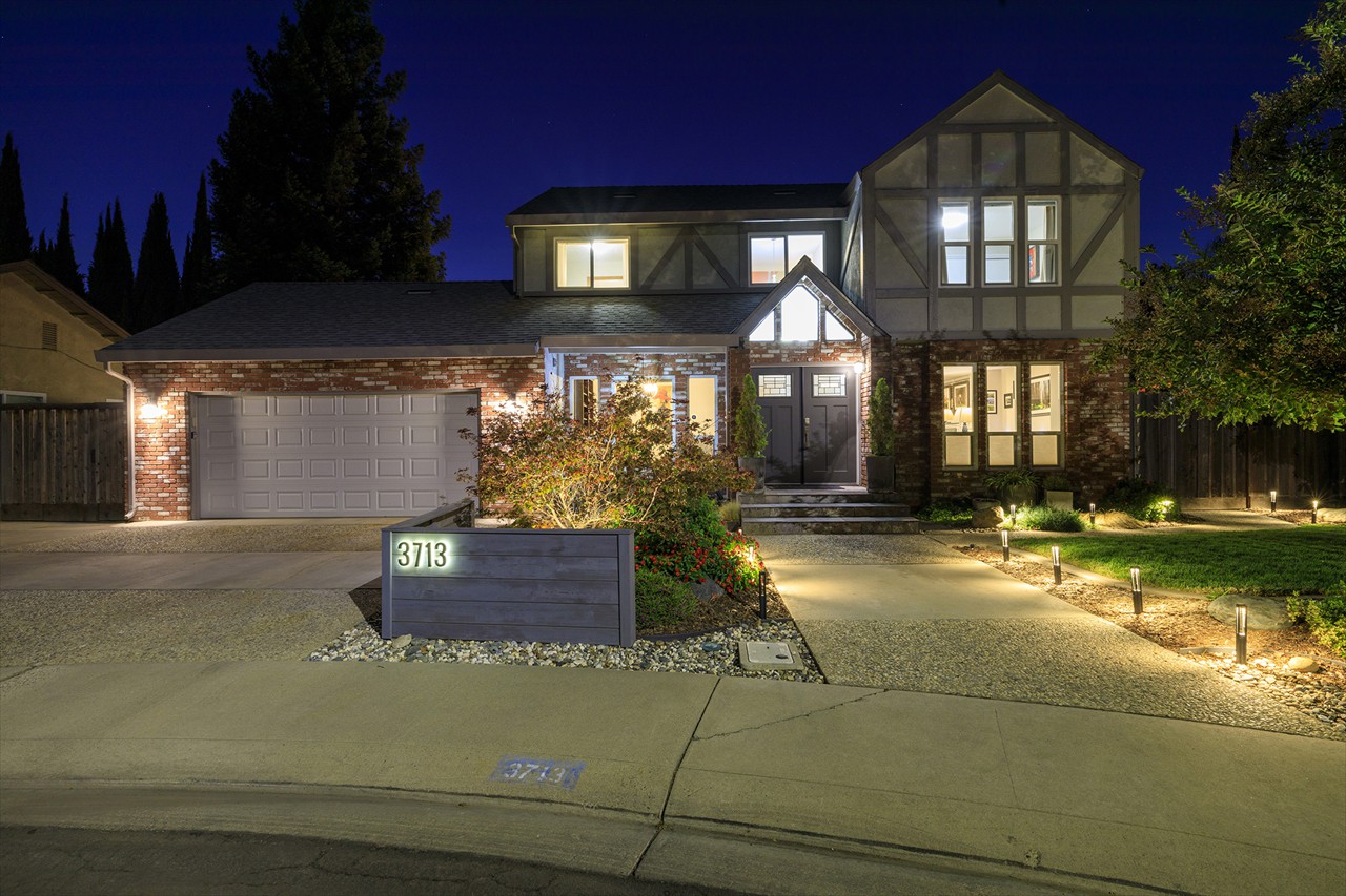 3713 Almond Blossom Court, Modesto CA 95356 3713 Almond Blossom Court, Modesto CA 95356