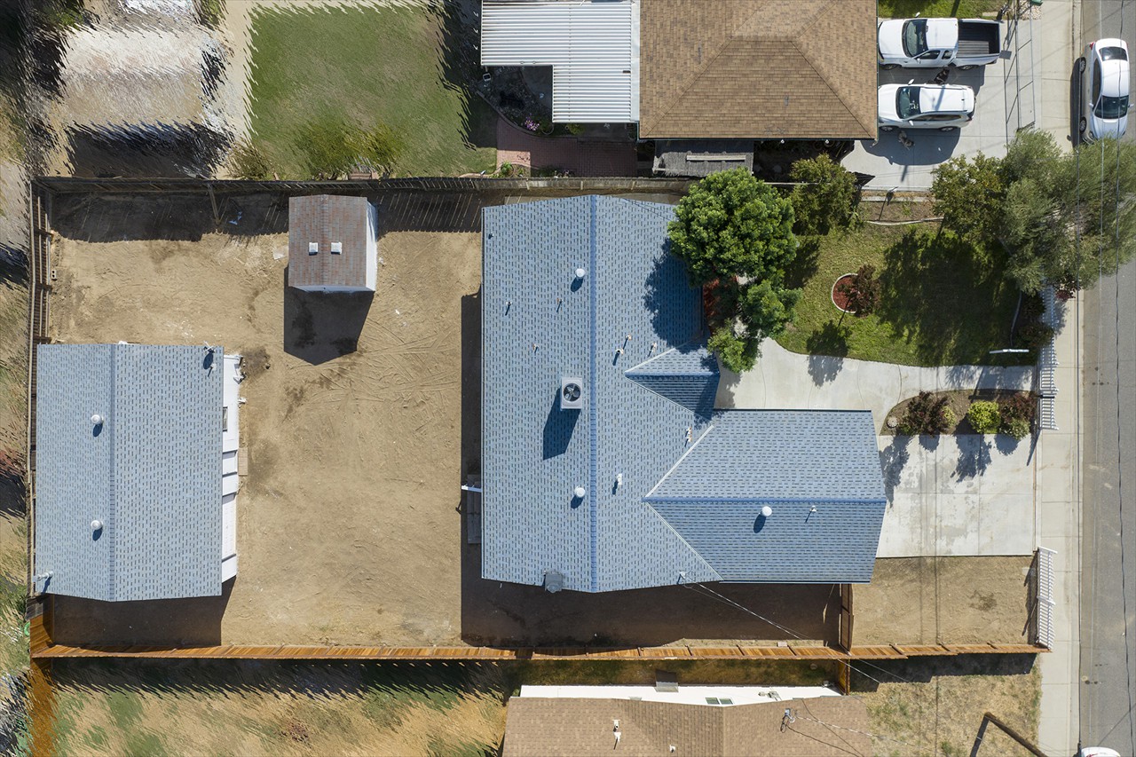 4 Bed 3 Bath 2016 Sq.Ft. Includes ADU
