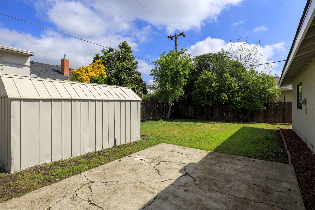 3 Bed 2 Bath 1213 Sq.Ft. on.16 Acres $419,900